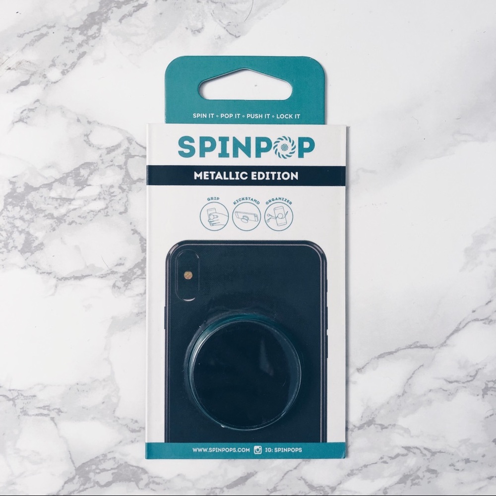 Black “Pop Socket”